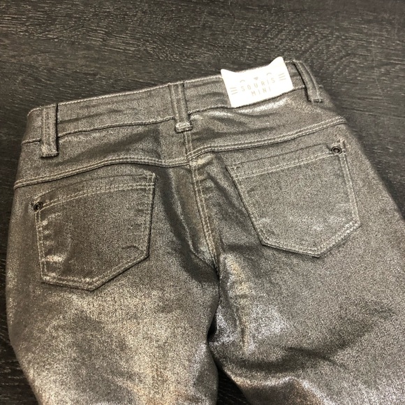 Shinny pants - Picture 4 of 4